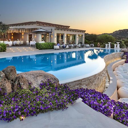 Hotel Li Finistreddi Канниджионе Экстерьер фото