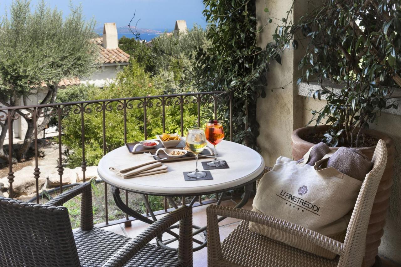 Hotel Li Finistreddi Канниджионе Экстерьер фото