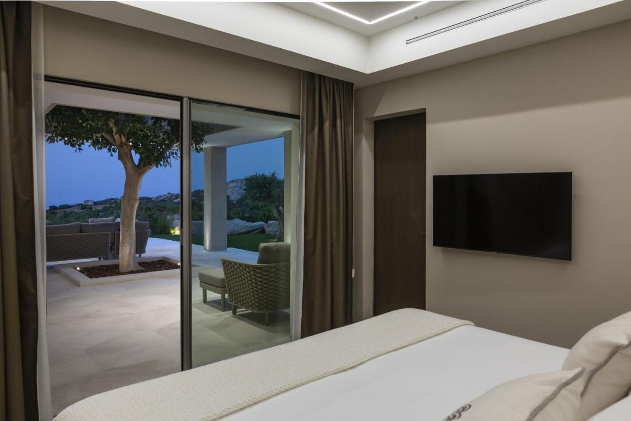 Hotel Li Finistreddi Канниджионе Экстерьер фото